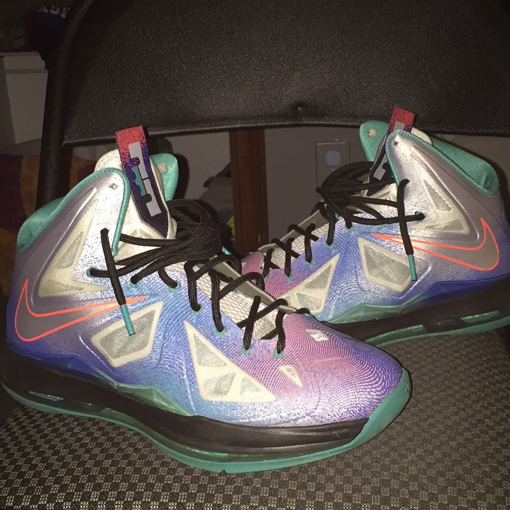 Nike Lebron 10 Pure Platinum size 10.5